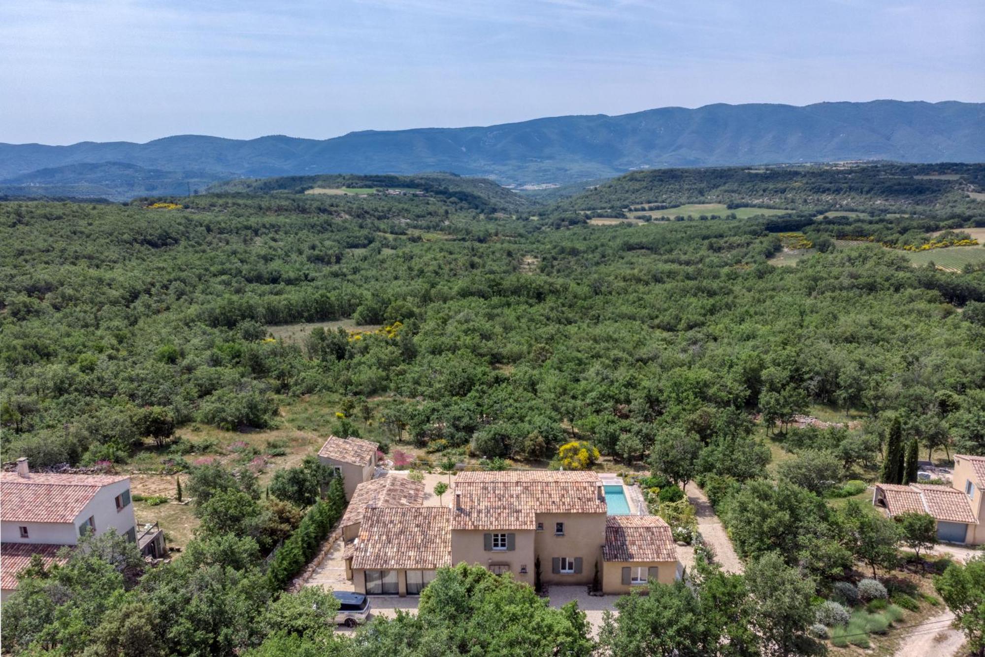 Vila Bastide De Viens - Vue Luberon, Piscine Chauffee, Boulodrome Exteriér fotografie