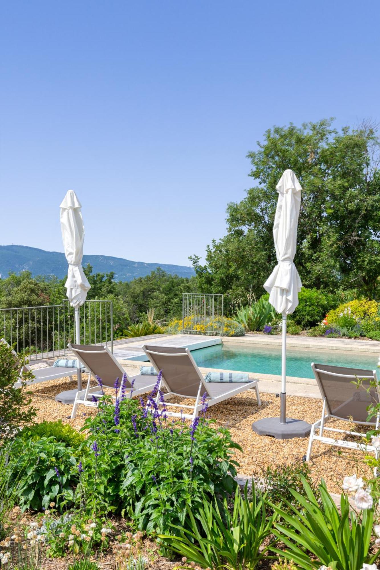 Vila Bastide De Viens - Vue Luberon, Piscine Chauffee, Boulodrome Exteriér fotografie